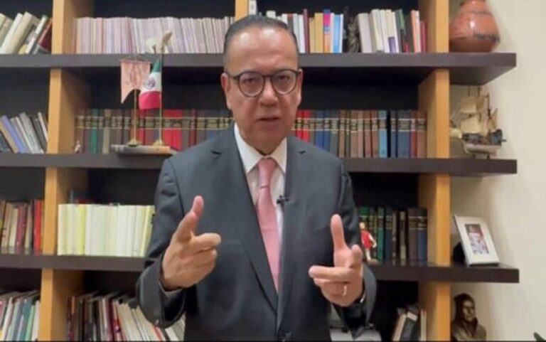 Germán Martínez renuncia a contienda presidencial