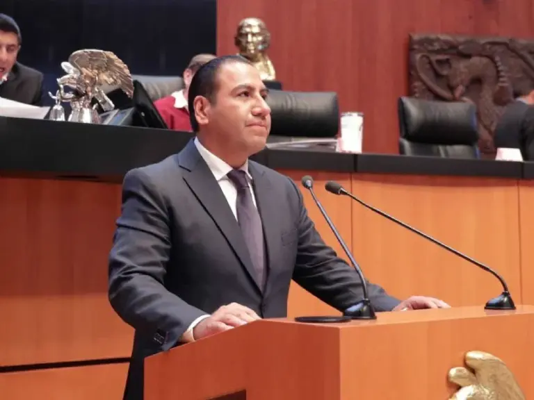 Revelan que senador morenista renta penthouse de 22 mdp