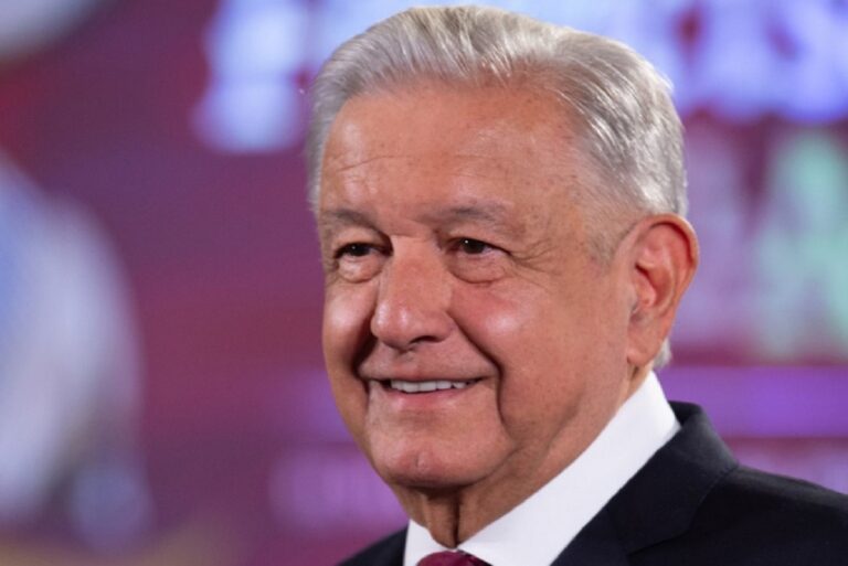 AMLO rechaza petición de Morena de destruir casa de Xóchitl Gálvez
