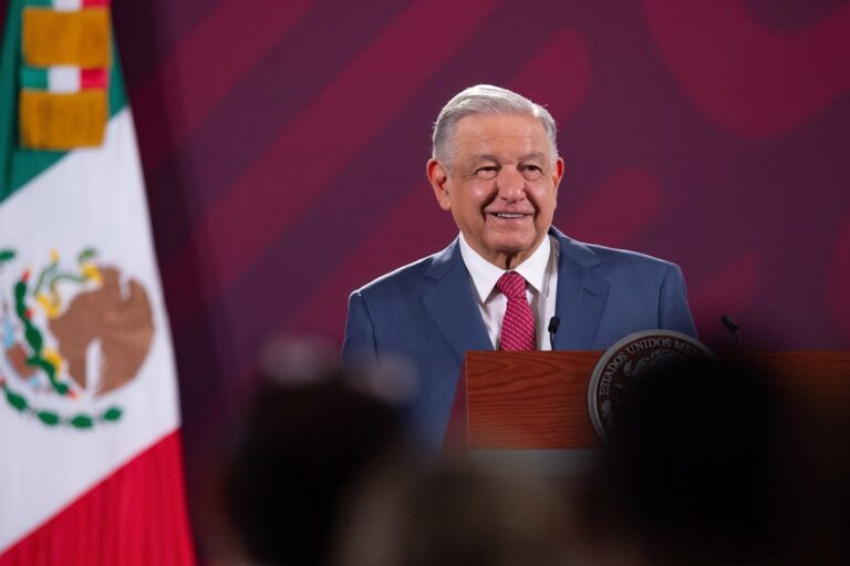 AMLO descarta invitar al Poder Judicial al Grito de Independencia