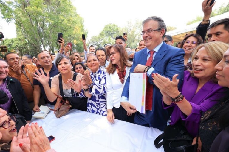 Marcelo Ebrard funda asociación civil "El Camino de México"