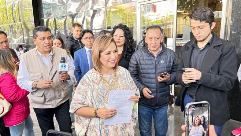 Xóchitl Gálvez se defiende de supuesto plagio en tesis