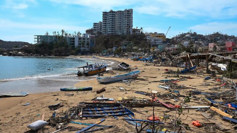 Familiares de las tripulaciones de Acapulco exigen respuestas