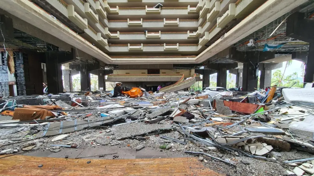 Plan para reactivar operación de 35 hoteles en Acapulco