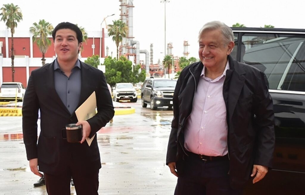 AMLO culpa al PRI y PAN de “campaña negra” contra Samuel García