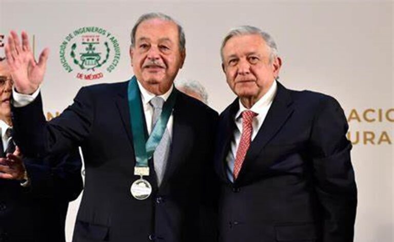 Carlos Slim recibe contratos multimillonarios de la 4T