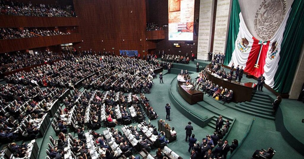 Busca Morena blindar fast track las reformas de AMLO