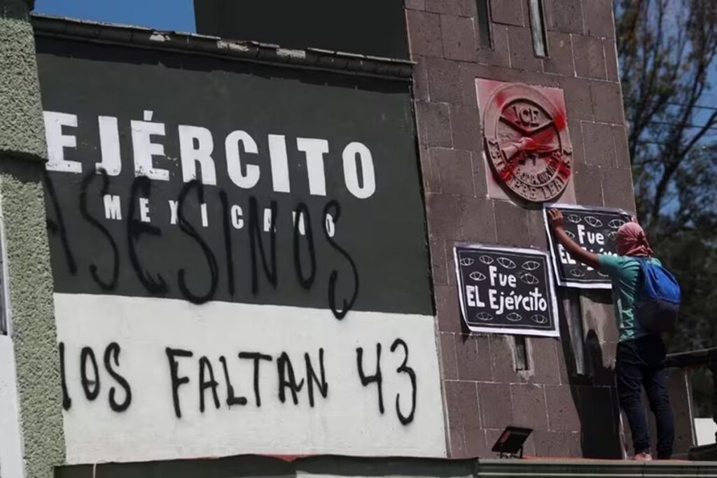 Otorgan amparo a otro militar acusado de delincuencia organizada en caso Ayotzinapa