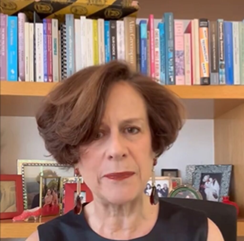 Periodistas y actrices inician campaña de solidaridad con reportera de NYT