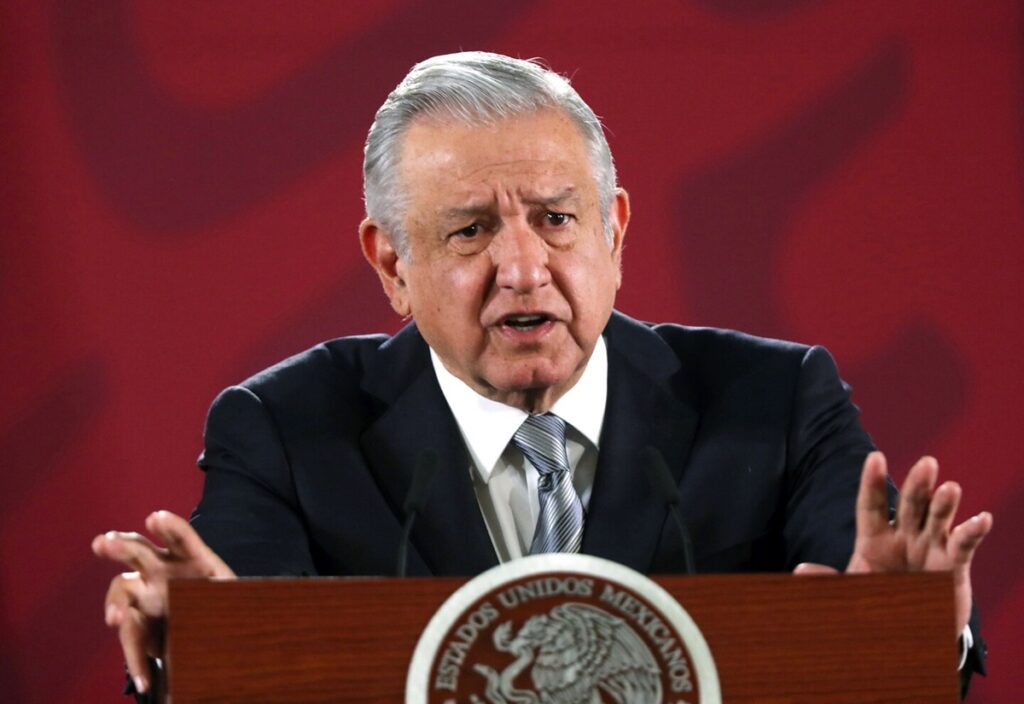 AMLO tacha a EU de entrometerse en ataques contra el Poder Judicial