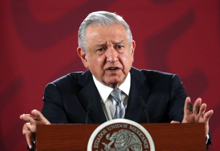AMLO tacha a EU de entrometerse en ataques contra el Poder Judicial