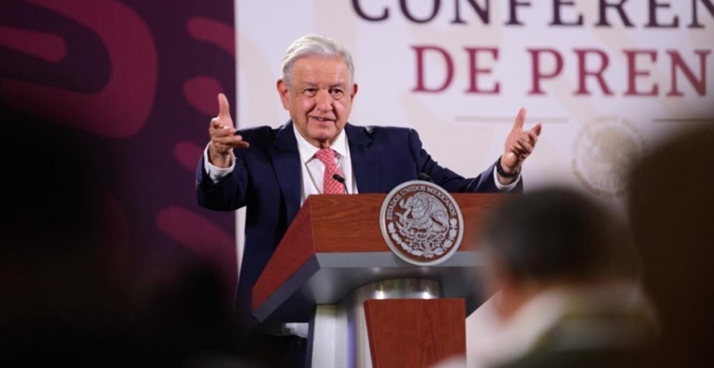 AMLO defiende a sus hijos y a Rocío Nahle de acusaciones por presuntos actos de corrupción