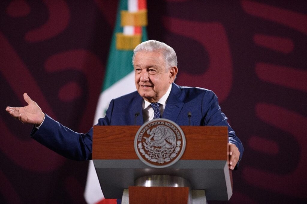 AMLO: Sería muy bueno desaparecer organismos autónomos; se ahorrarían 100 mmdp anuales