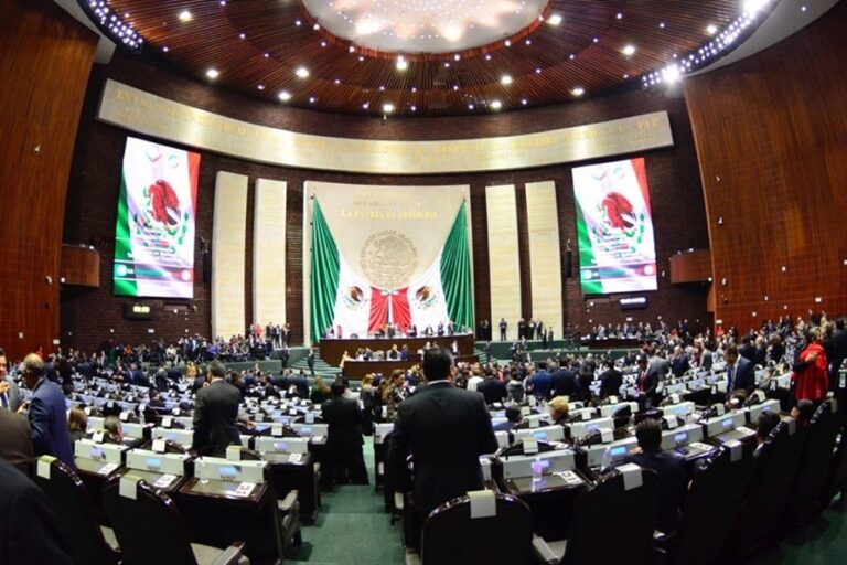 Diputados aceleran aprobación de Plan C de AMLO en comisiones