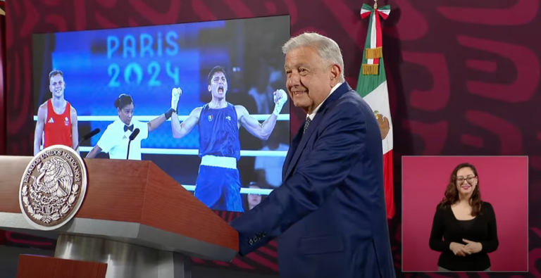 “Ya está asegurada la plata, pero está echado pa´delante, o sea está encarnando la voluntad de triunfo de México”, precisó AMLO.