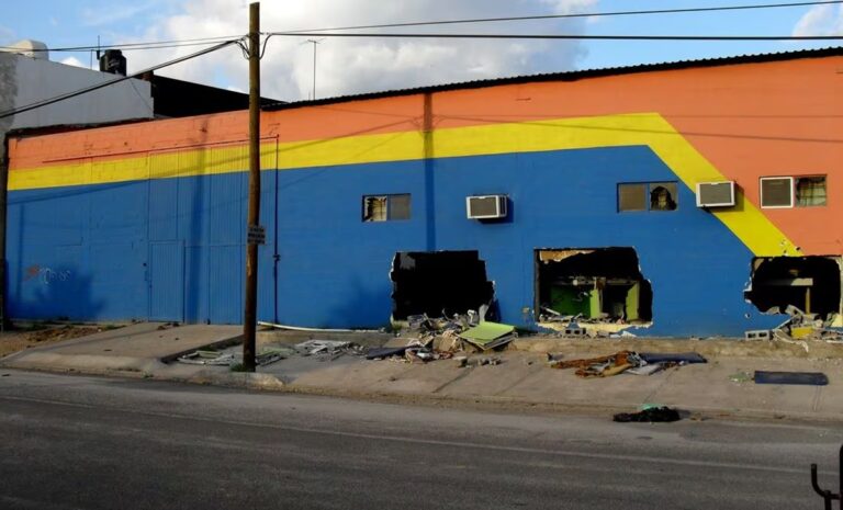 AMLO da pensión vitalicia a víctimas de la Guardería ABC