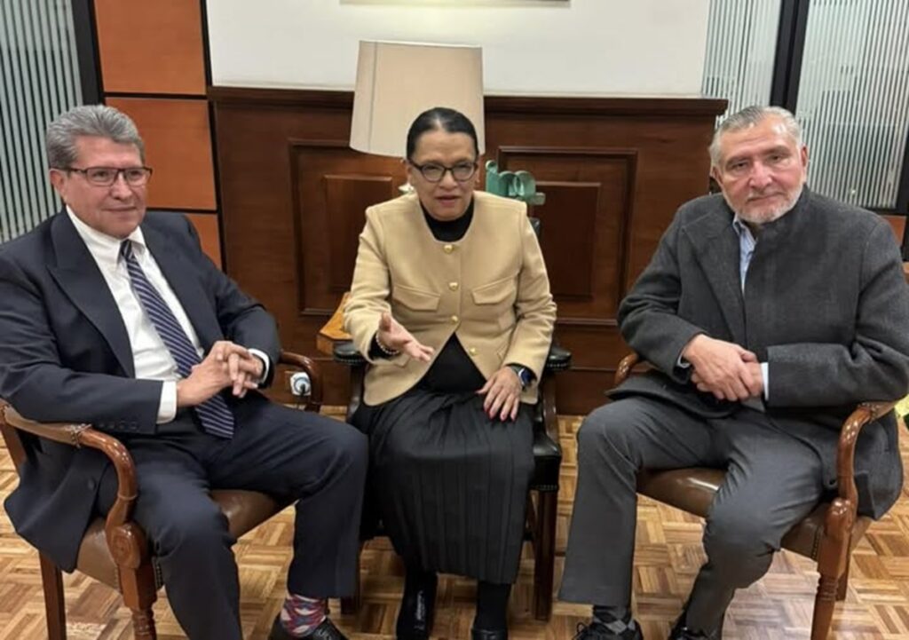 Monreal y Adán Augusto pactan en Palacio Nacional