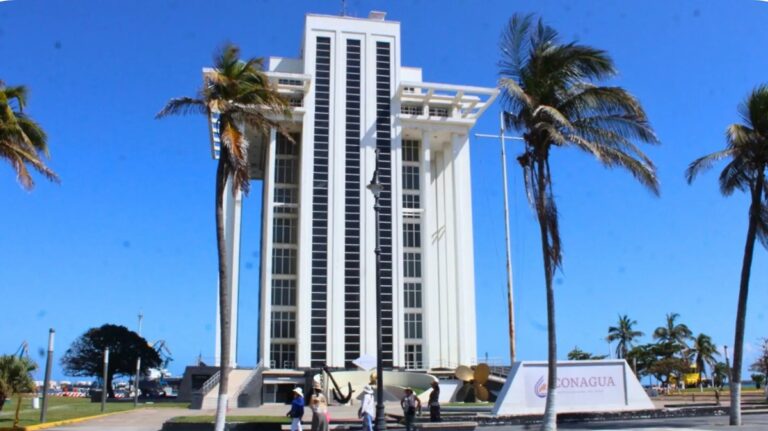 Edificios vacíos y descuidados, el saldo de la descentralización de secretarías fracasada