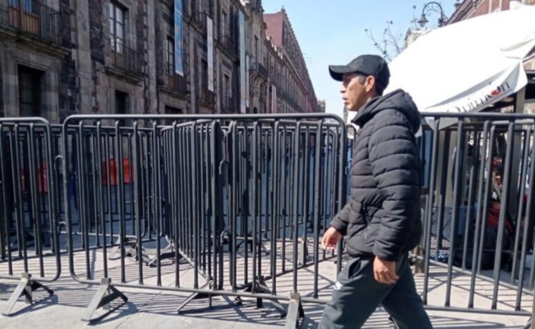 Elementos de seguridad refuerzan accesos de Palacio Nacional