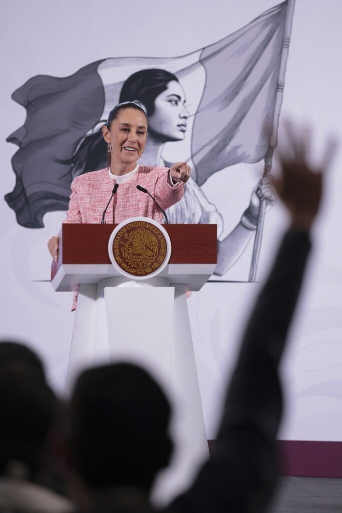 Sheinbaum no invita a la Corte a conmemoración de la Constitución