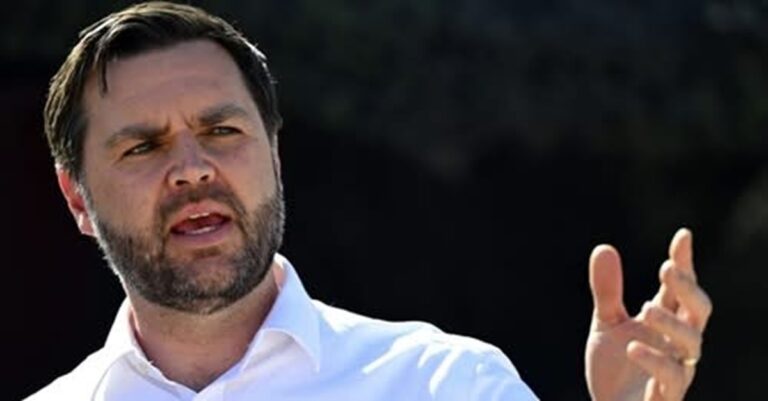 Vicepresidente JD Vance alerta contra “narcoestado” en México