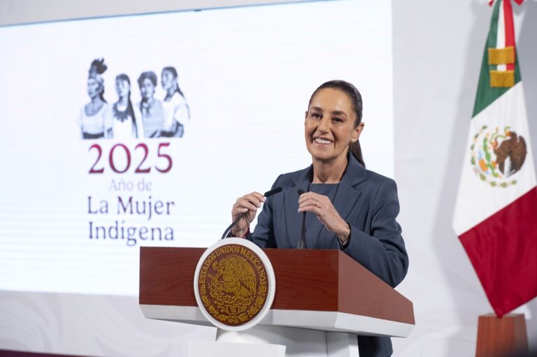 Sheinbaum arremete y responde a Anaya sobre Harfuch