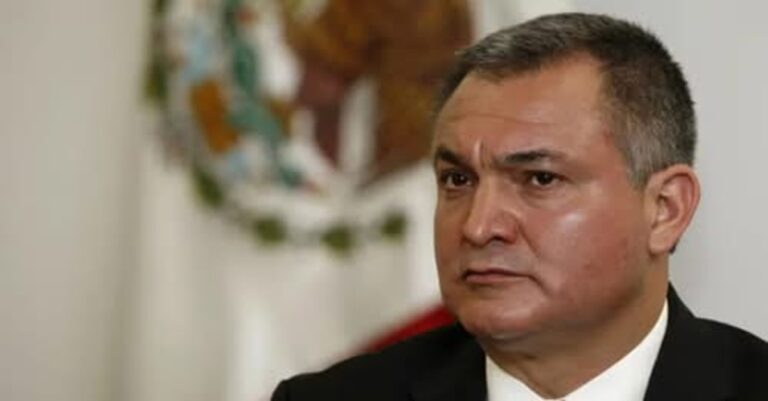 Vector facilitó sobornos millonarios del Cártel de Sinaloa a García Luna