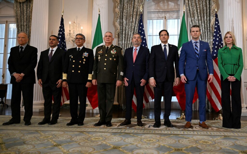 México niega presión de EU para extraditar a narcopolíticos