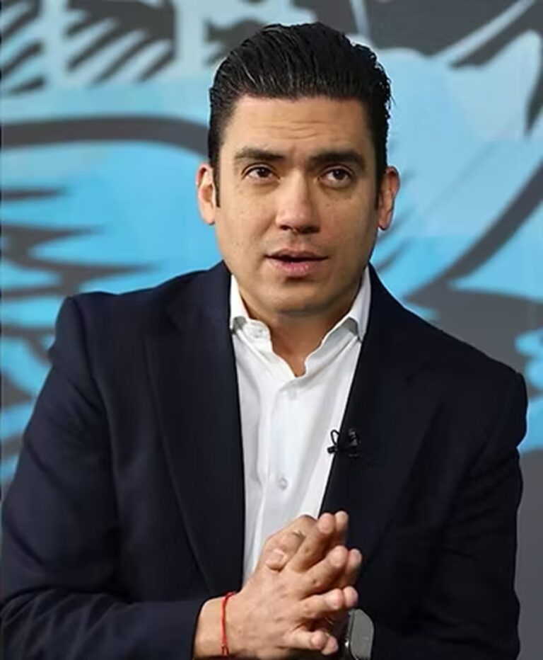 PAN reta a Sheinbaum a abrir comisiones para indagar a Vector Casa de Bolsa y a La Barredora