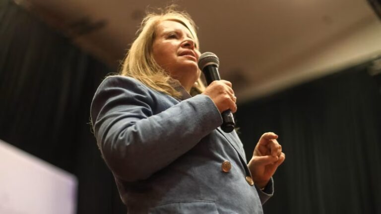 Ministra Loretta Ortiz expresa desacuerdo por nuevo salario en la SCJN