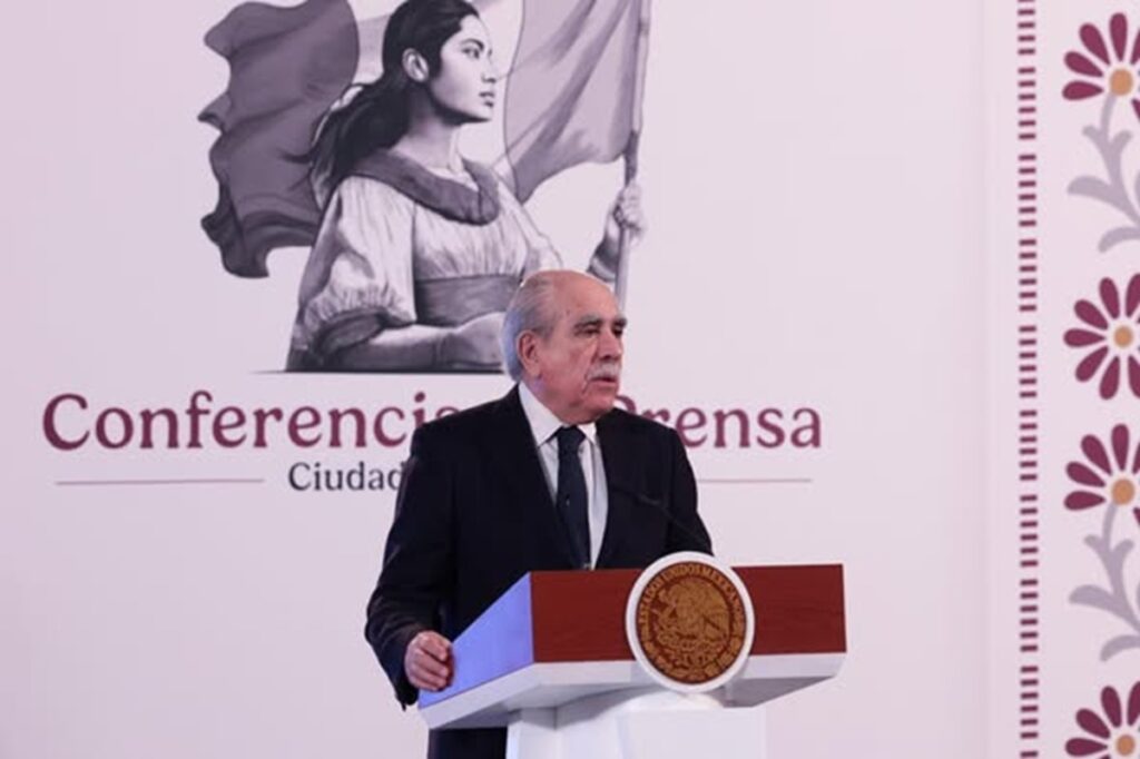 “Naturalmente”, se investigó huachicol fiscal en mi gestión en la UIF: Pablo Gómez