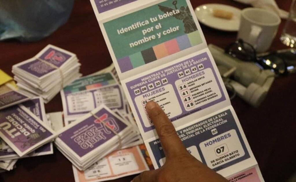 TEPJF pospone discusión de multas por acordeones en elección judicial