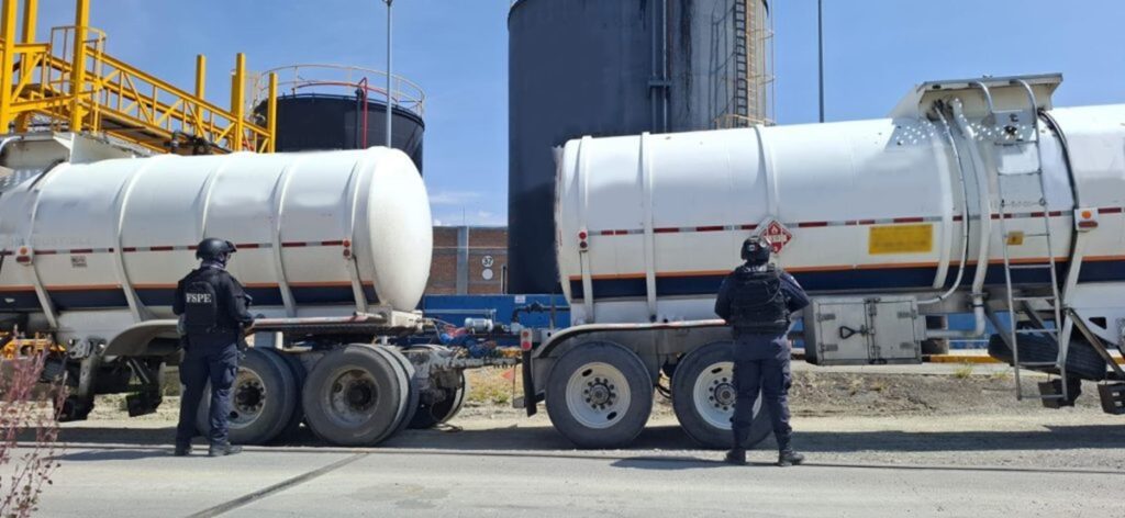 Aseguran 1 millón 675 mil litros de huachicol en Guanajuato