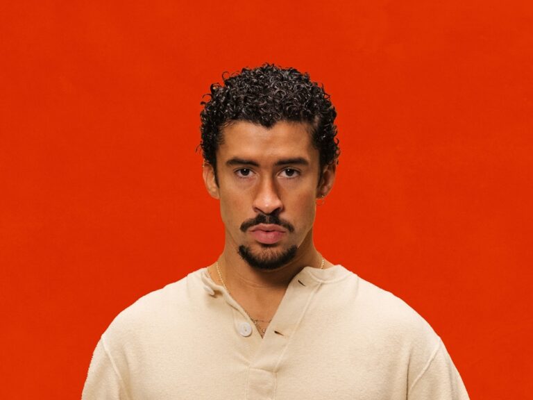 Rechazo de MAGA a que Bad Bunny actúe en Super Bowl