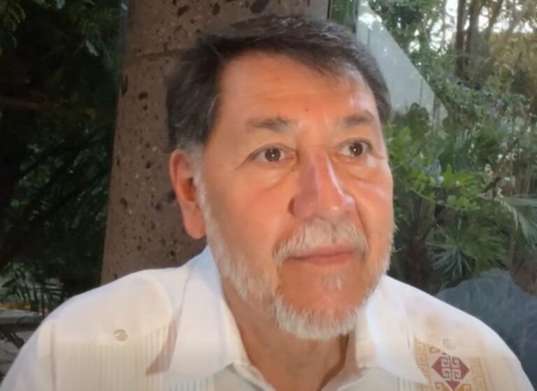 Arremete Noroña contra alcaldesa de Uruapan y la llama fascista