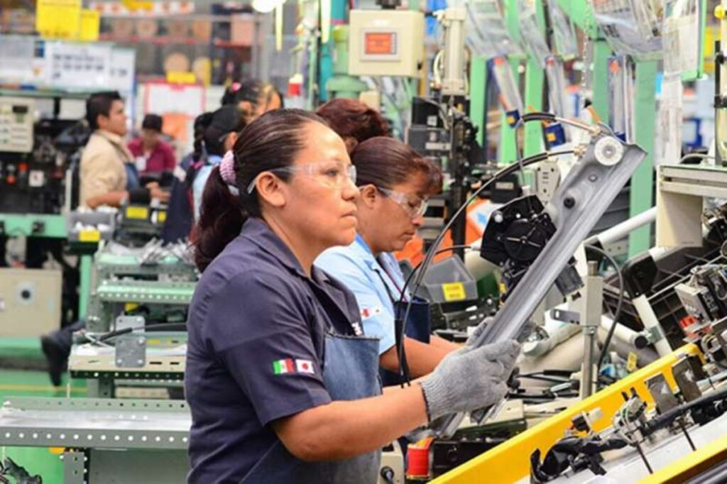 La economía de México se contrajo en el tercer trimestre