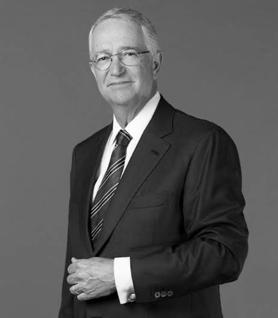 Ricardo Salinas acusa a Sheinbaum de buscar la quiebra de TV Azteca