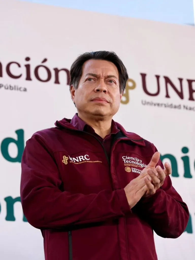 Asesinan en Colima a familiares de Mario Delgado