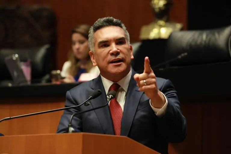 PRI respalda caída de la narcodictadura terrorista; PAN pugna por elecciones libres en Venezuela