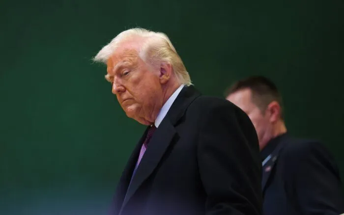 Trump sugiere invocar a OTAN para proteger frontera con México