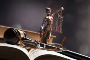 Aprueba el Senado dictamen de reforma a jornada laboral en México