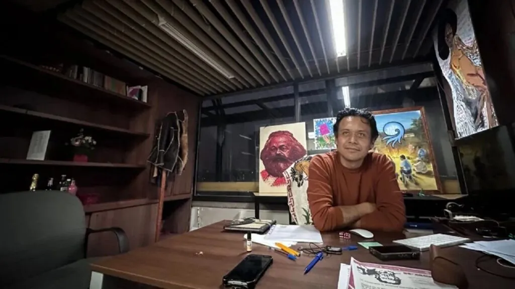 Marx Arriaga, denunciado por maltratos y de pedir moches en la SEP