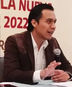 Niega SEP desalojo del funcionario Marx Arriaga