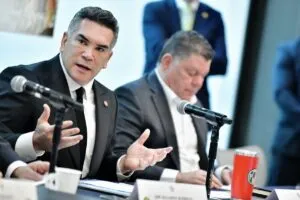 Alejandro Moreno condena asesinato de Claudia Ivette