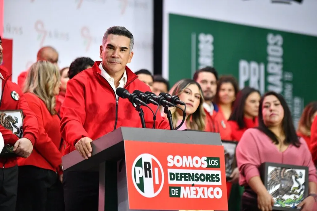 Ganó la democracia al dejar fuera del Plan B la revocación de mandato: Alejandro Moreno