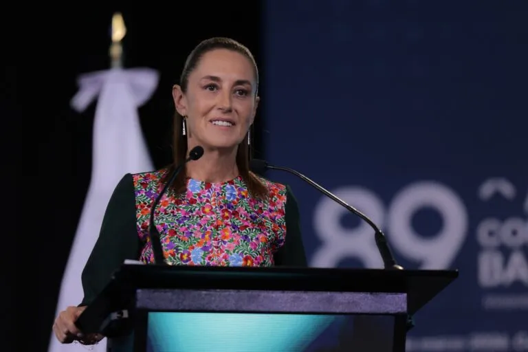 Sheinbaum revela que donó 20 mil pesos para apoyar a Cuba