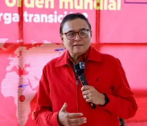 “Sheinbaum va a jalar los votos a Morena con revocación de mandato en 2027”: Benjamín Robles