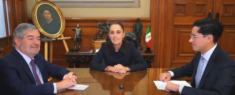 Sheinbaum sustituye a Juan Ramón de la Fuente en Relaciones Exteriores
