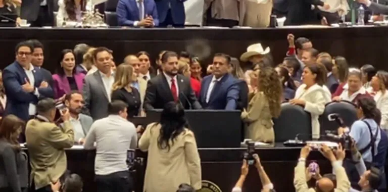 Diputado del PRI llama “asesino” a Leonel Godoy