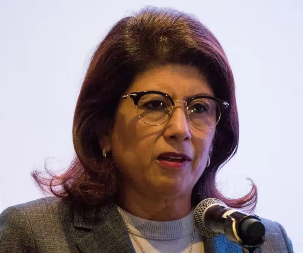 Morena defiende patrimonio de senadora por casa en Tecámac